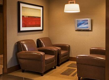Hyatt Place Airport Hotel 3*